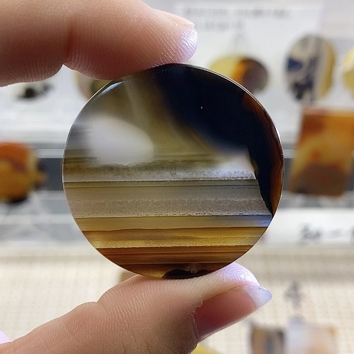 未镶嵌颈饰玛瑙/玉髓