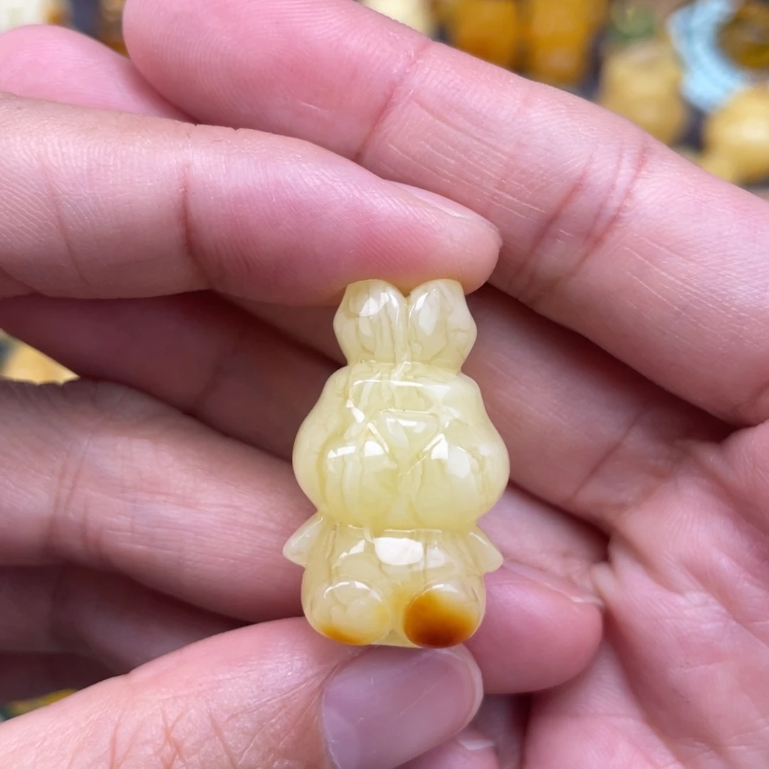 裸石琥珀未镶嵌蜜蜡