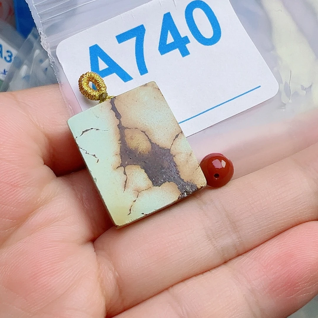 南红玛瑙未镶嵌珠宝奇石