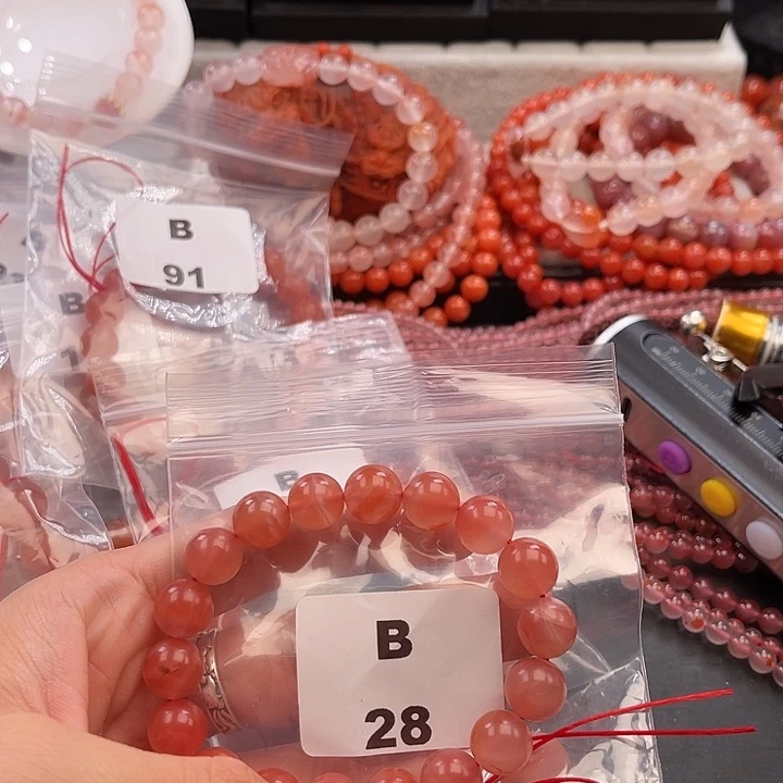 南红玛瑙未镶嵌多样性发货默认微瑕称重11mm