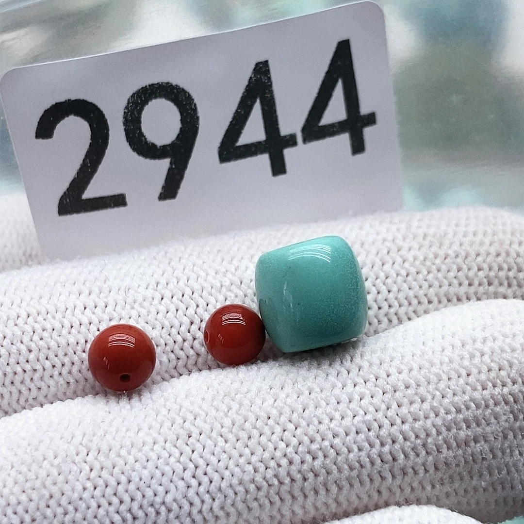 颈饰未镶嵌南红玛瑙