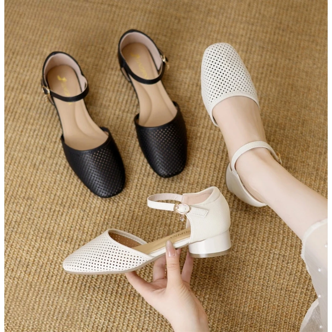 镂空一字式扣带低跟方头时装凉鞋女粗跟方头凉鞋春夏低跟妈妈鞋