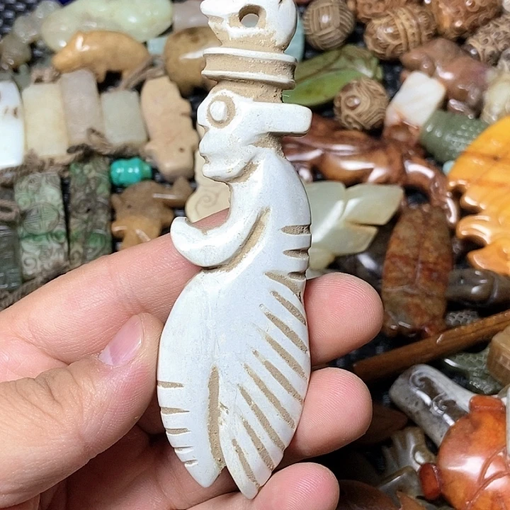 和田玉未镶嵌颈饰59