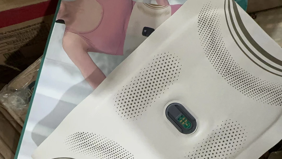 无包装灰色护腰带发1个