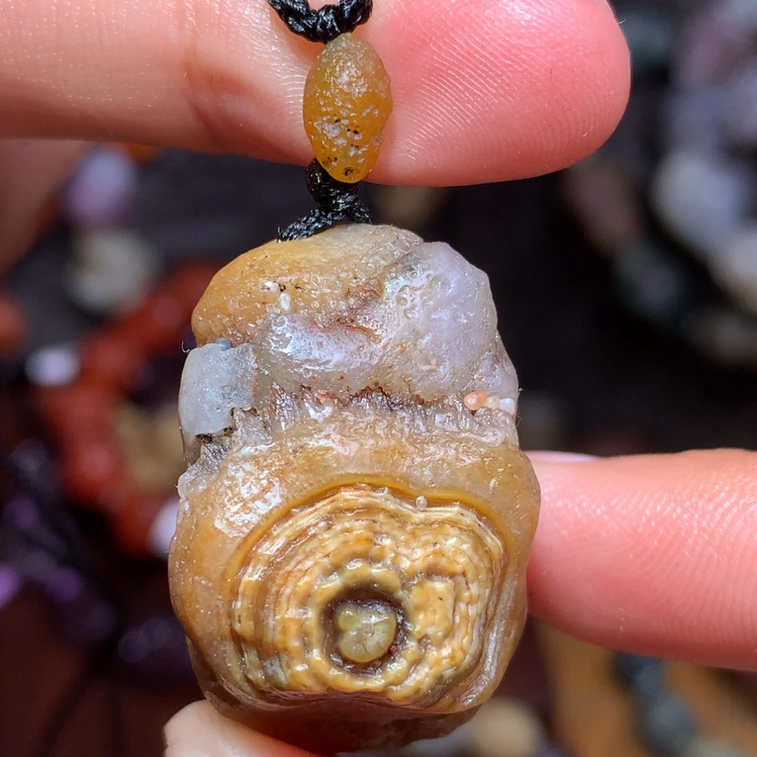 未镶嵌玛瑙/玉髓珠宝半成品