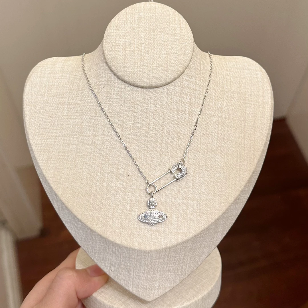 铜合金项链 X0210时尚气质百搭ins银色土星项链饰品锁骨链小众