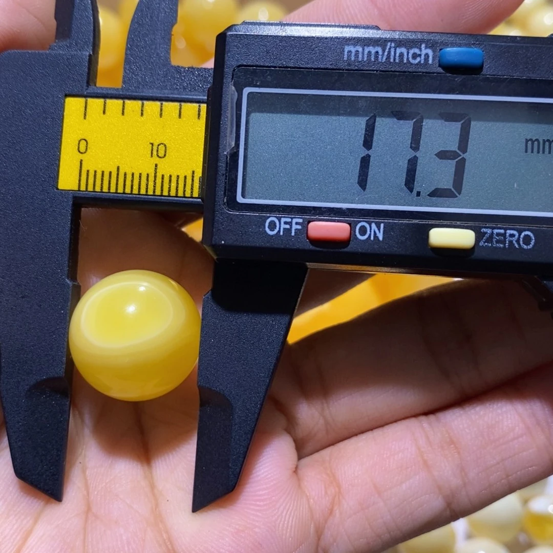 未镶嵌蜜蜡珠宝奇石