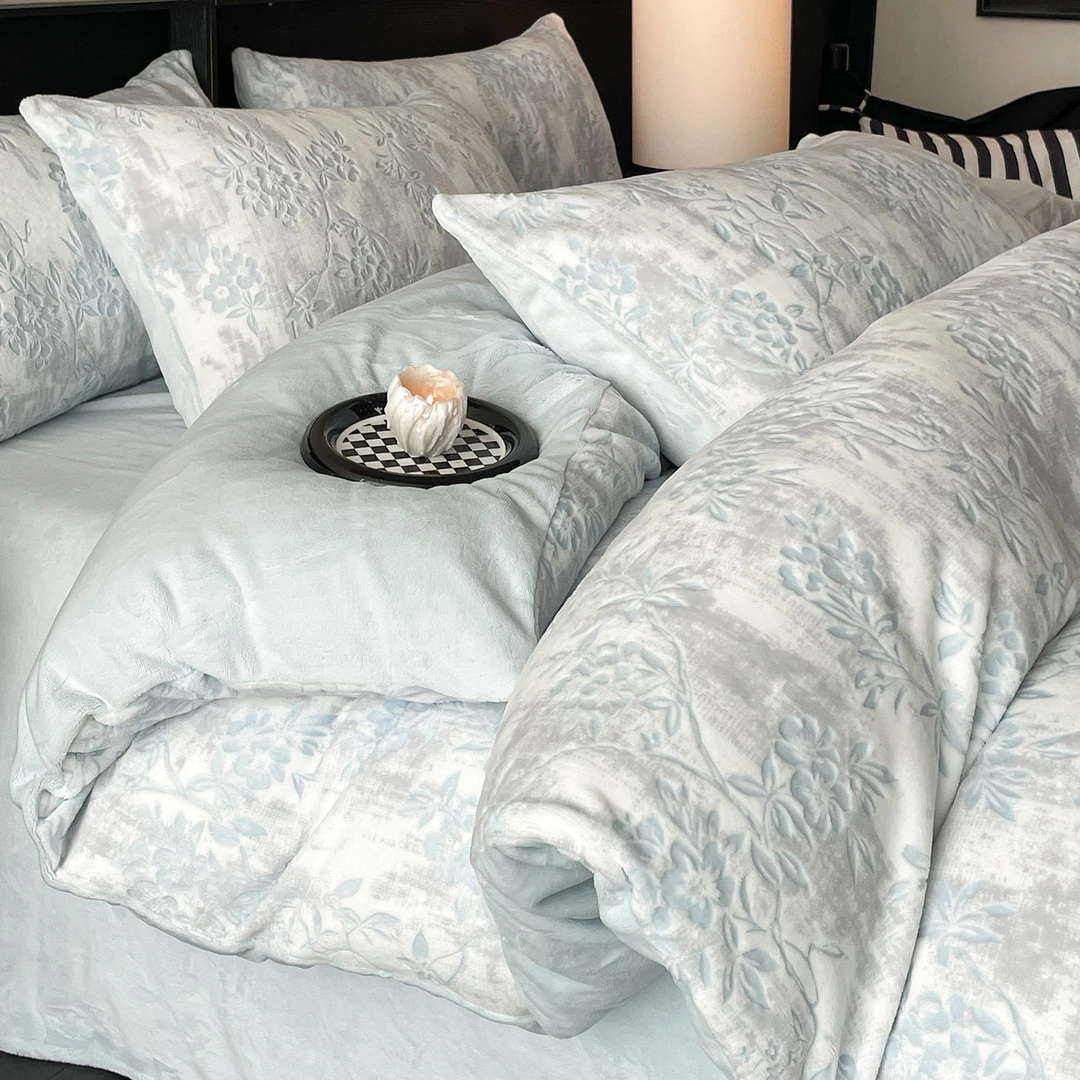 冬季雕花牛奶绒被套单件加厚双面珊瑚绒四件套单人被罩2米x2.3米