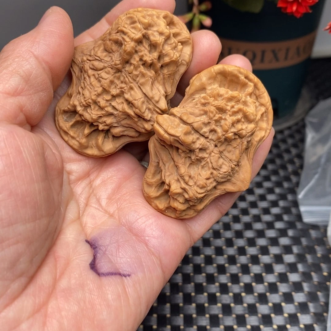 文玩核桃把件゛**.异型