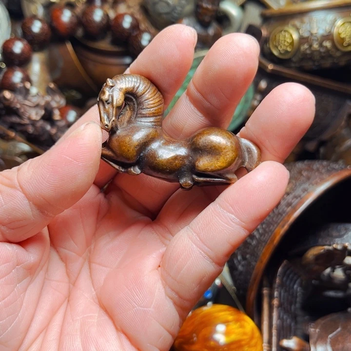 铜器摆件收收藏藏