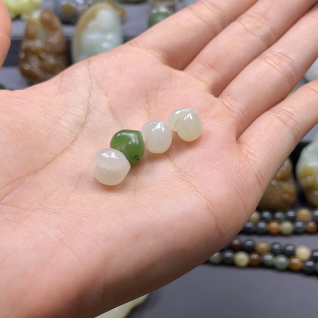 【闪购商品】未镶嵌和田玉挂件韬***。定制