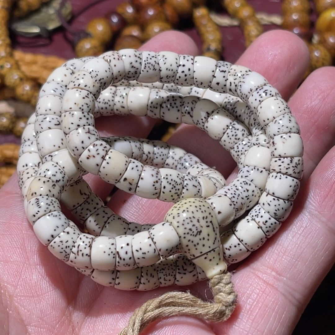 星月菩提吊坠四***?星月菩提