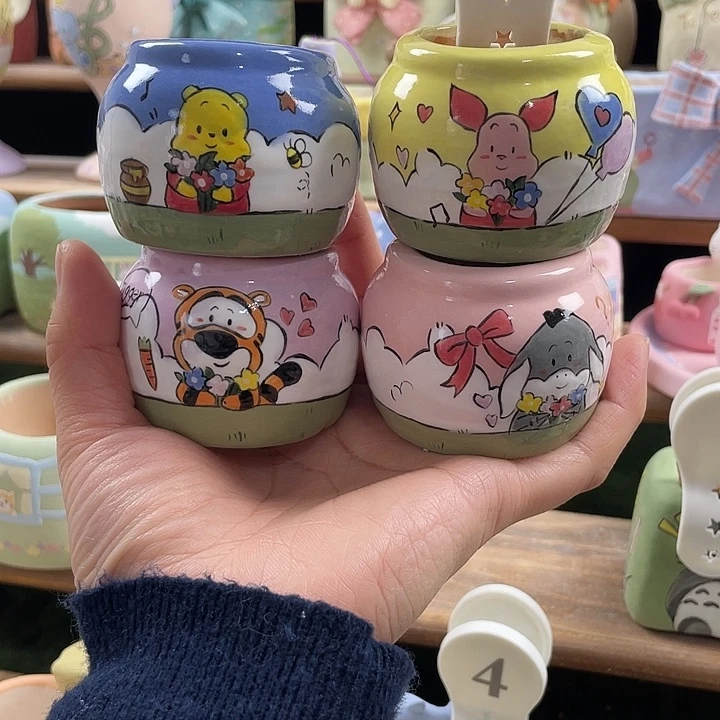 56…..手工手绘花盆