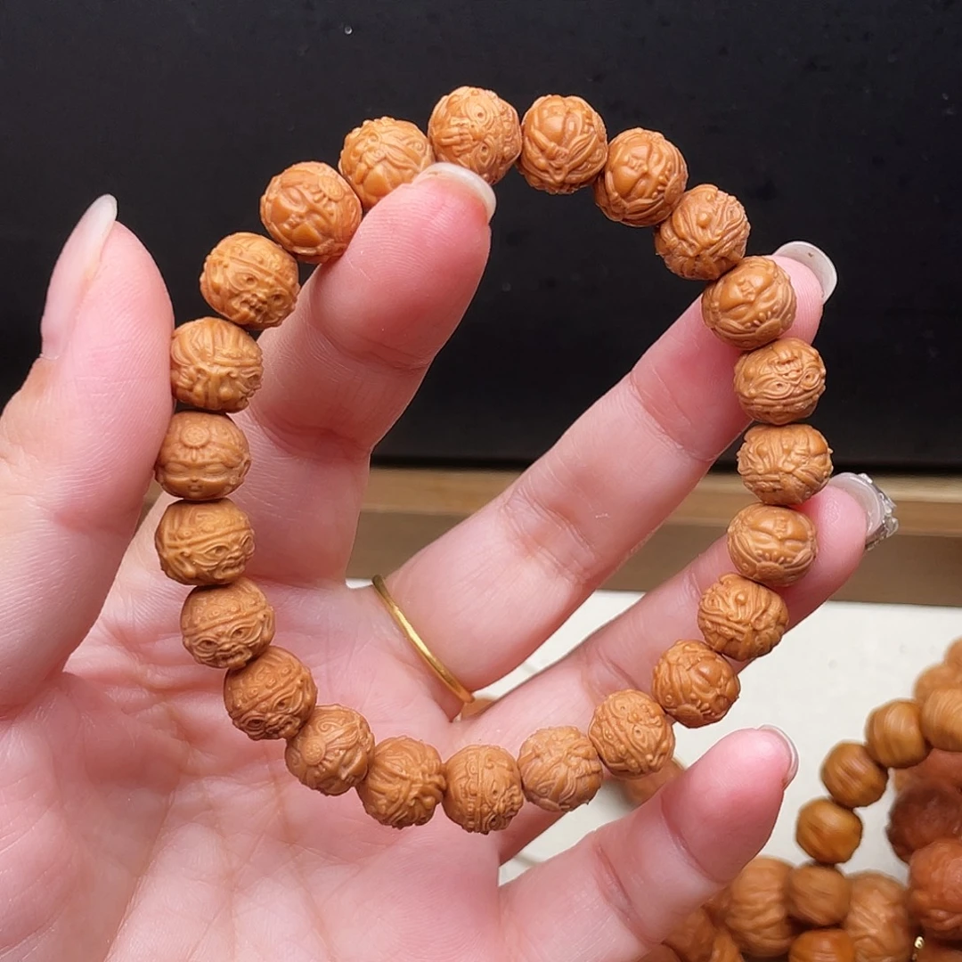 猴头核桃吊坠微瑕小扎基拉姆