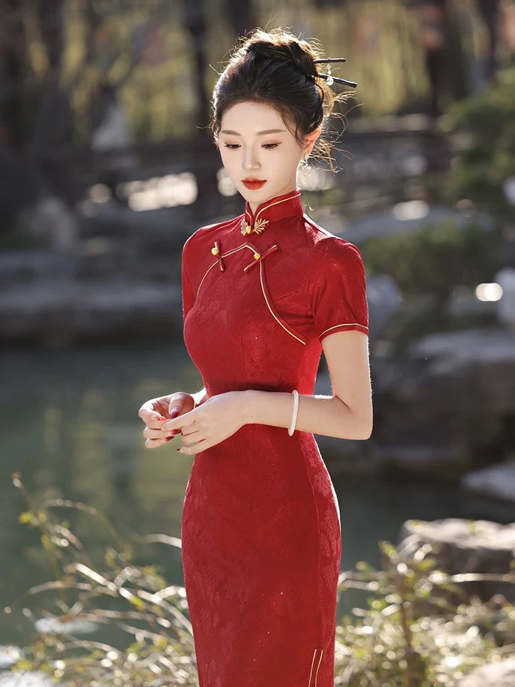 红色旗袍夏季2025新款订婚平时可穿外嫁女回娘家连衣裙国风新中式