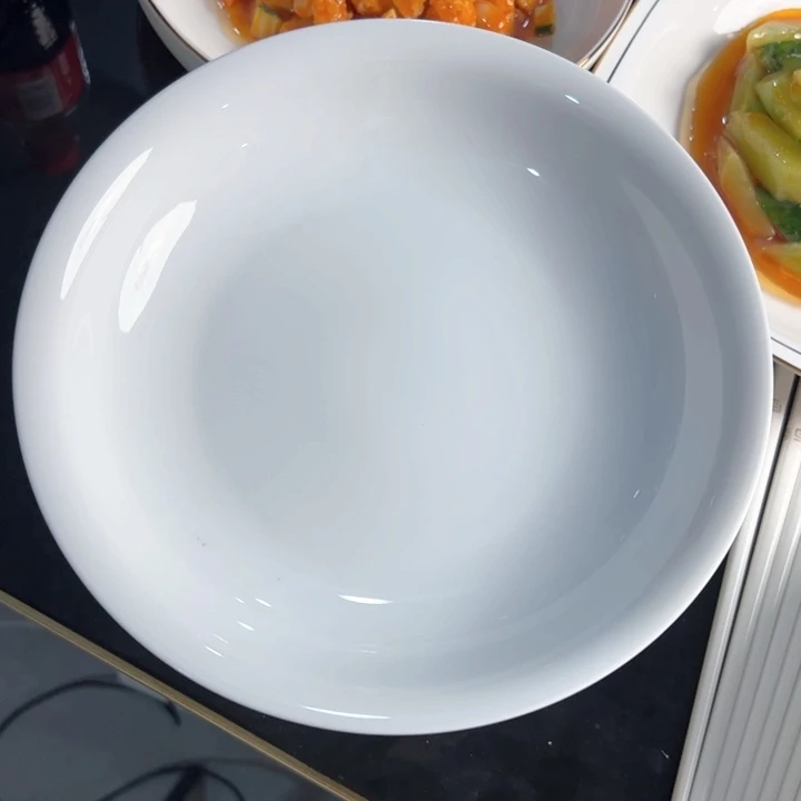 45%以上骨粉骨瓷高白泥8寸深盘2个