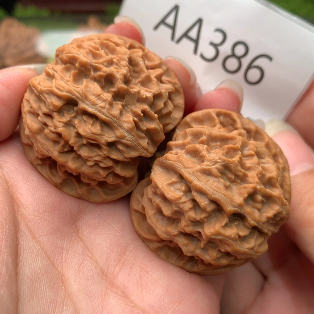 把件文玩核桃直棱红皮苹果园41