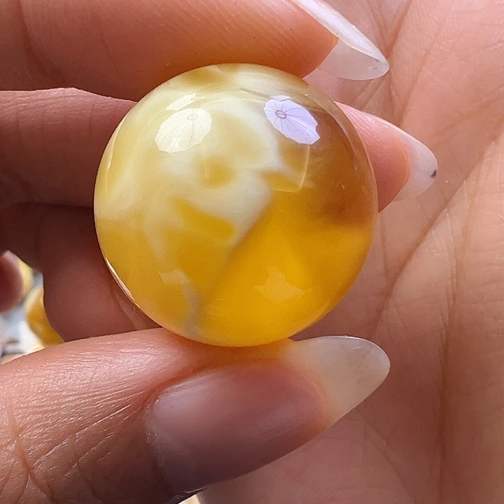 未镶嵌蜜蜡珠宝奇石