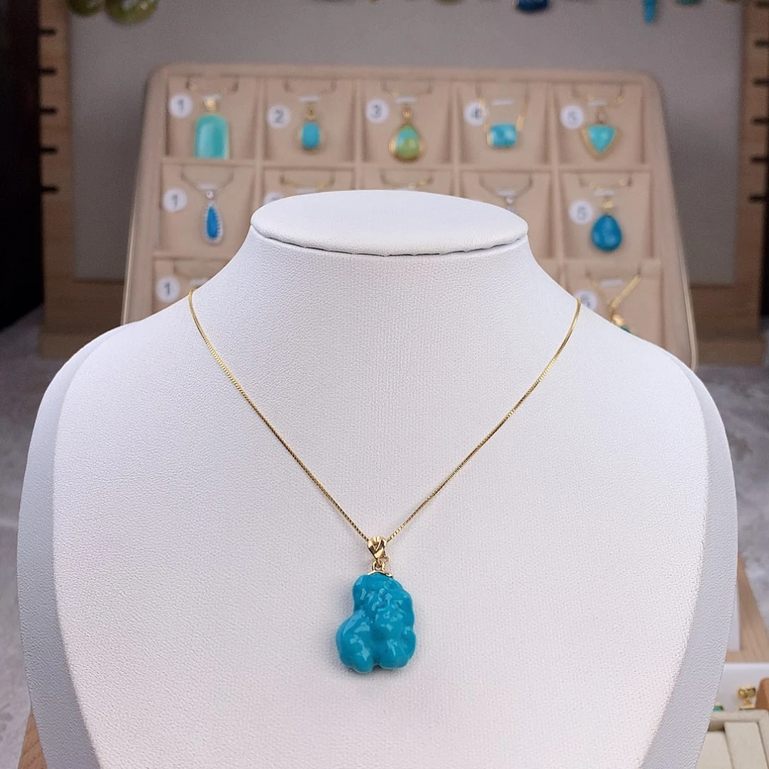 绿松石颈饰18K金镶嵌