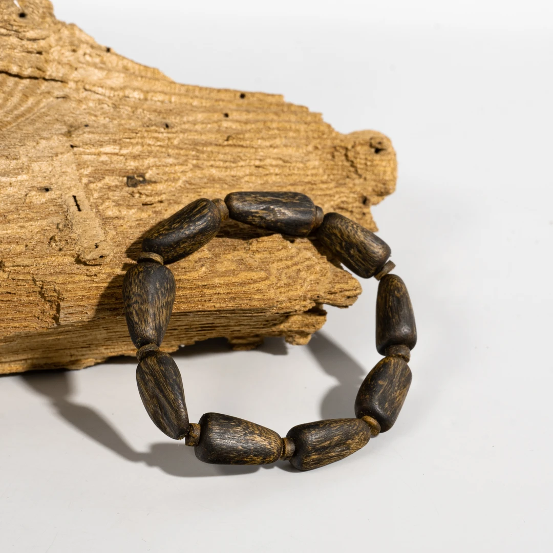 沉香【乌身圆叶】海南莺歌绿棋楠/随形单圈手串/九九沉/金红油/WD11