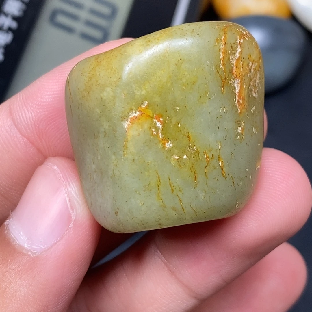 和田玉（糖玉）未镶嵌挂件
