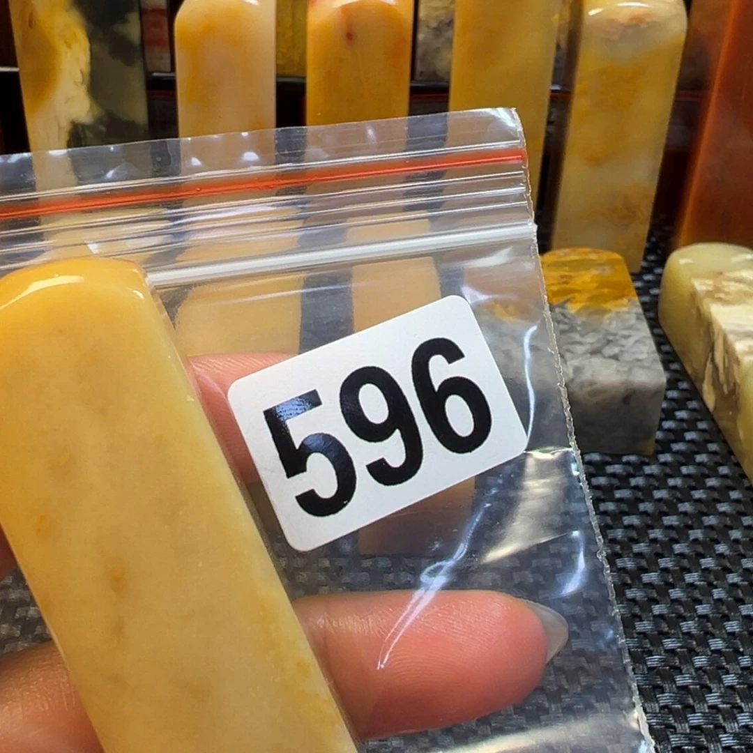 老***古老挝石巴林石巴林石