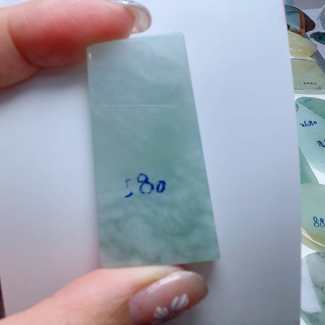 定制翡翠未镶嵌定制翡翠未镶嵌