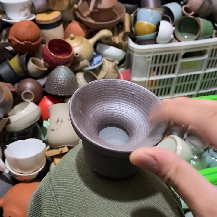 瓷片你要去哪吃呀、他人在