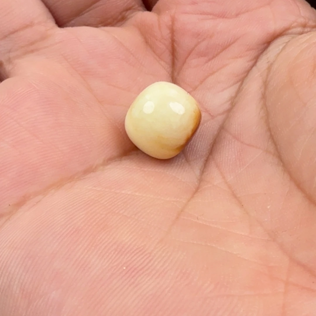 污***_琥珀未镶嵌裸石12瓷白拉丝老型