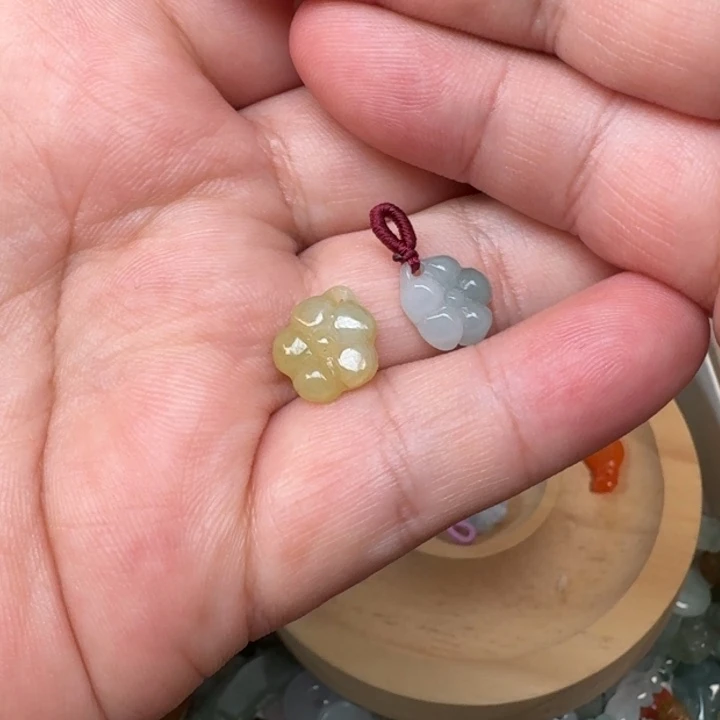 翡翠颈饰未镶嵌༺****