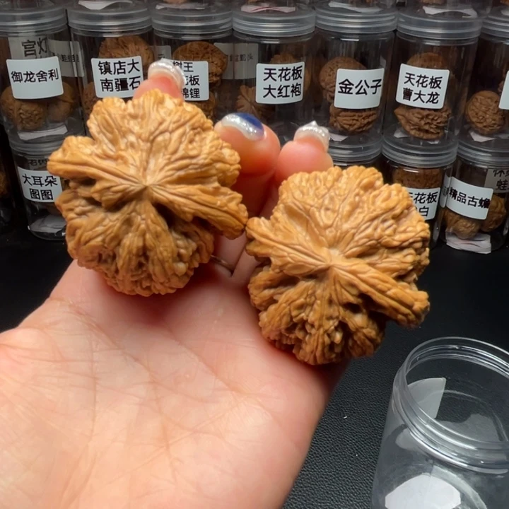 文玩核桃吊坠大粗筋44