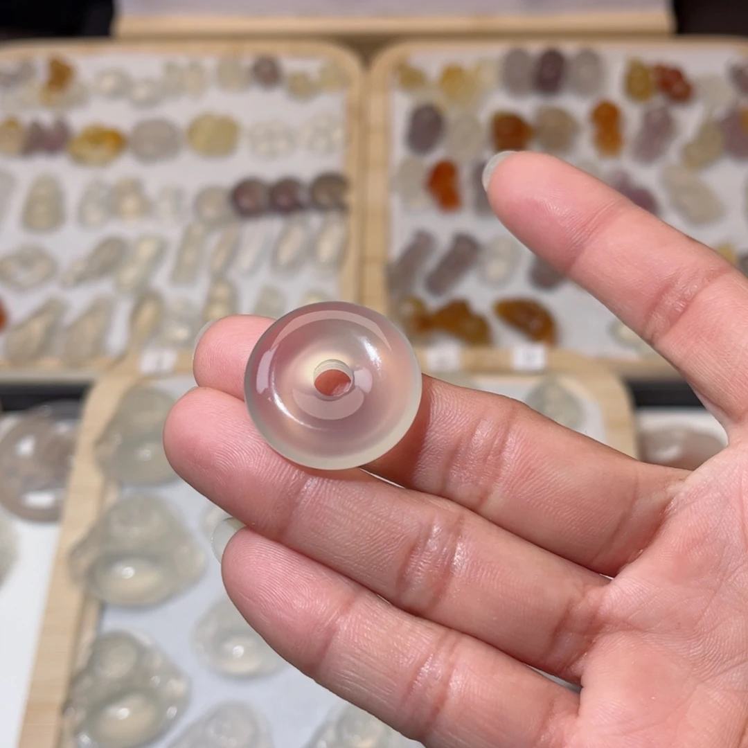 玛瑙/玉髓颈饰合金想****…