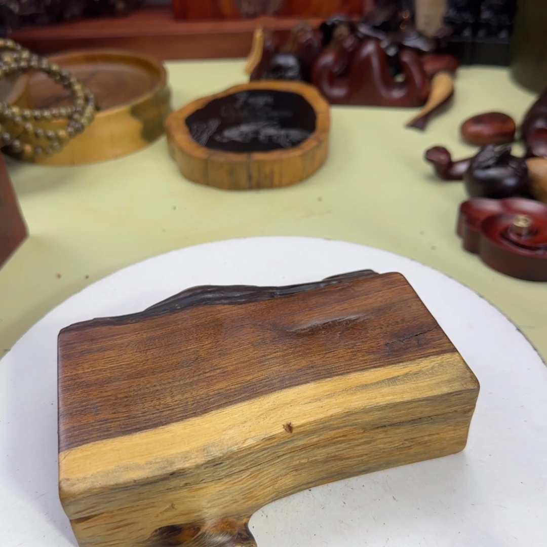 大果紫檀（缅甸花梨）大*