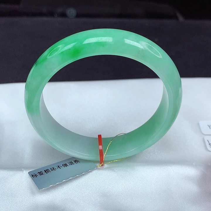 翡翠未镶嵌手镯56圈028