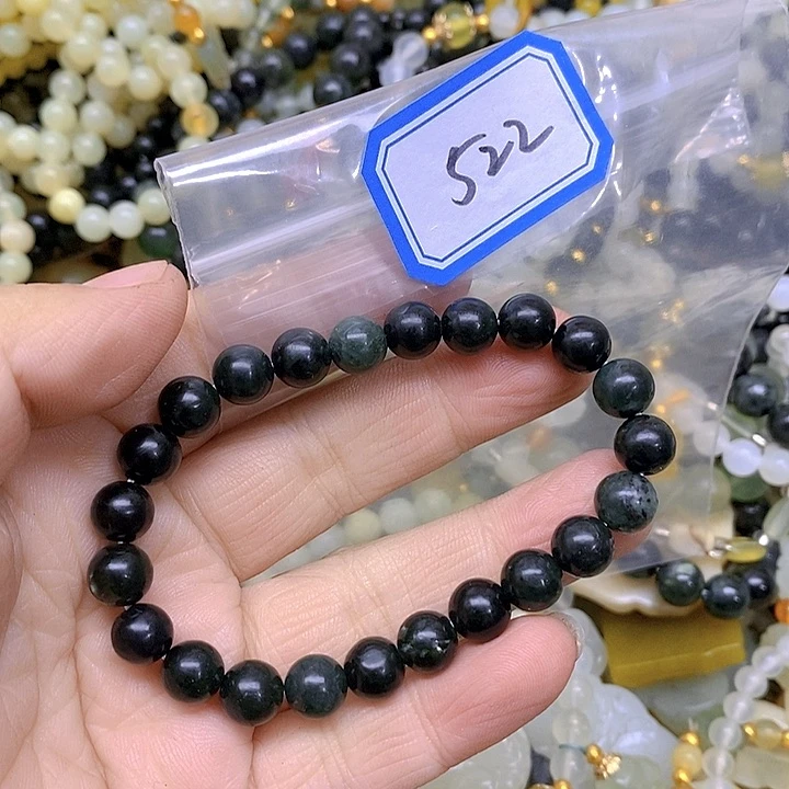 蛇纹石玉颈饰未镶嵌522