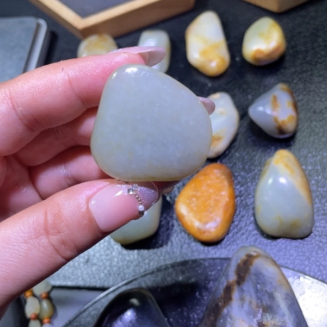 【闪购商品】和田玉未镶嵌颈饰