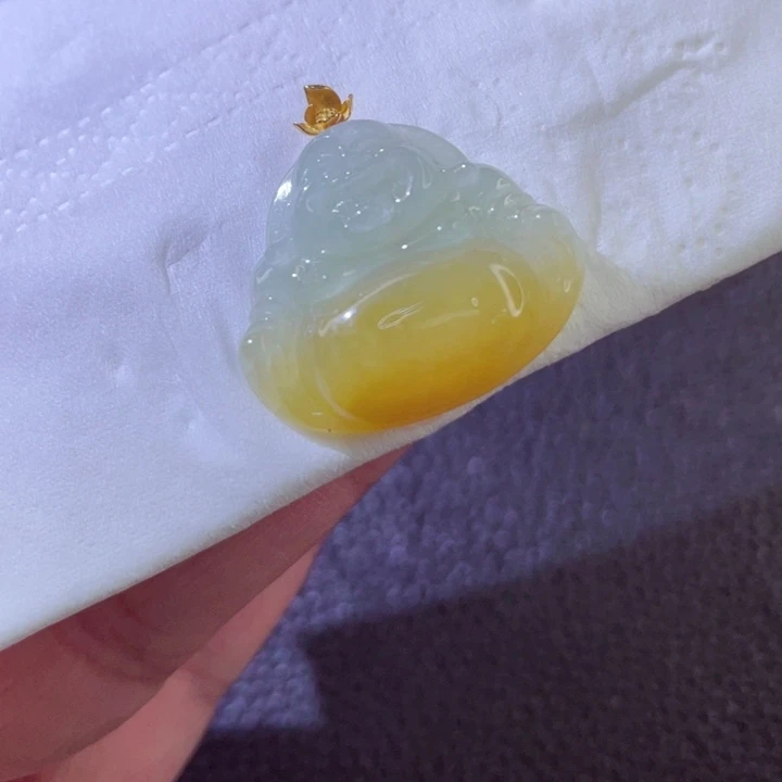 翡翠18K金镶嵌颈饰翡翠