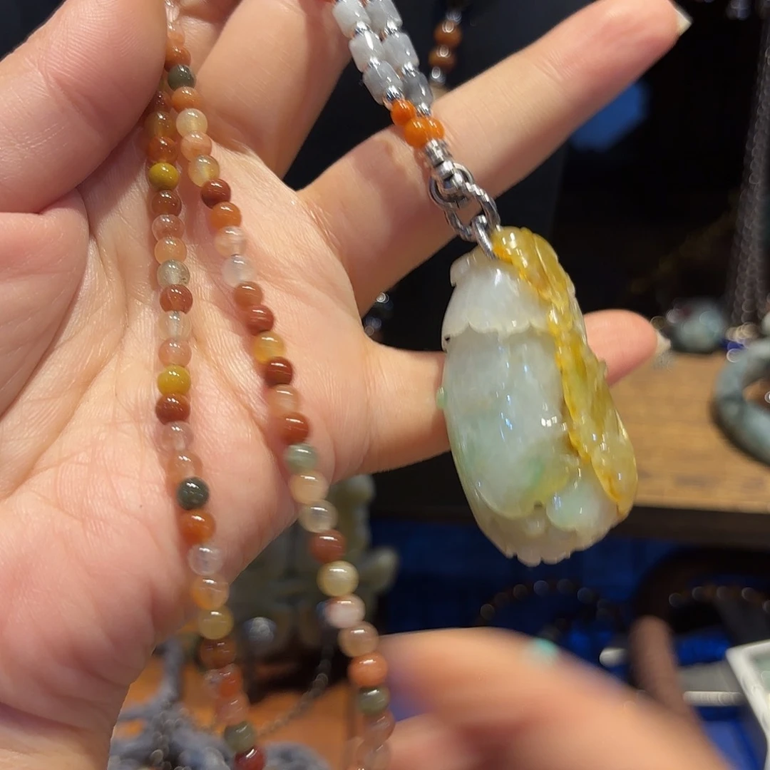 翡翠颈饰未镶嵌原创