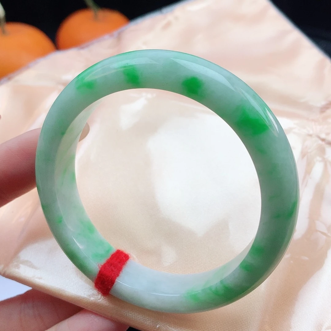 翡翠手镯未镶嵌53圈口882075