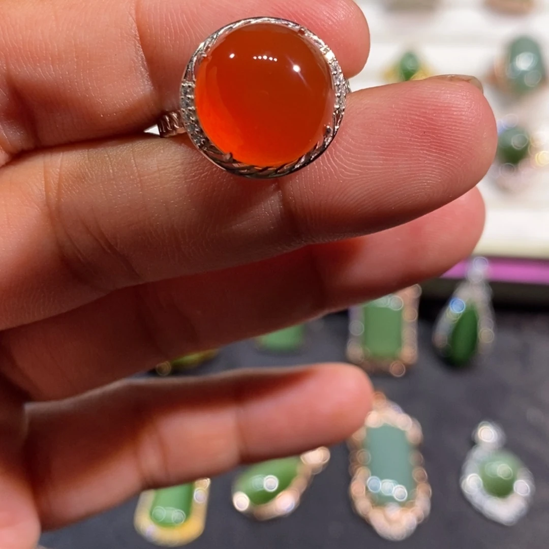 南红玛瑙颈饰银S925镶嵌