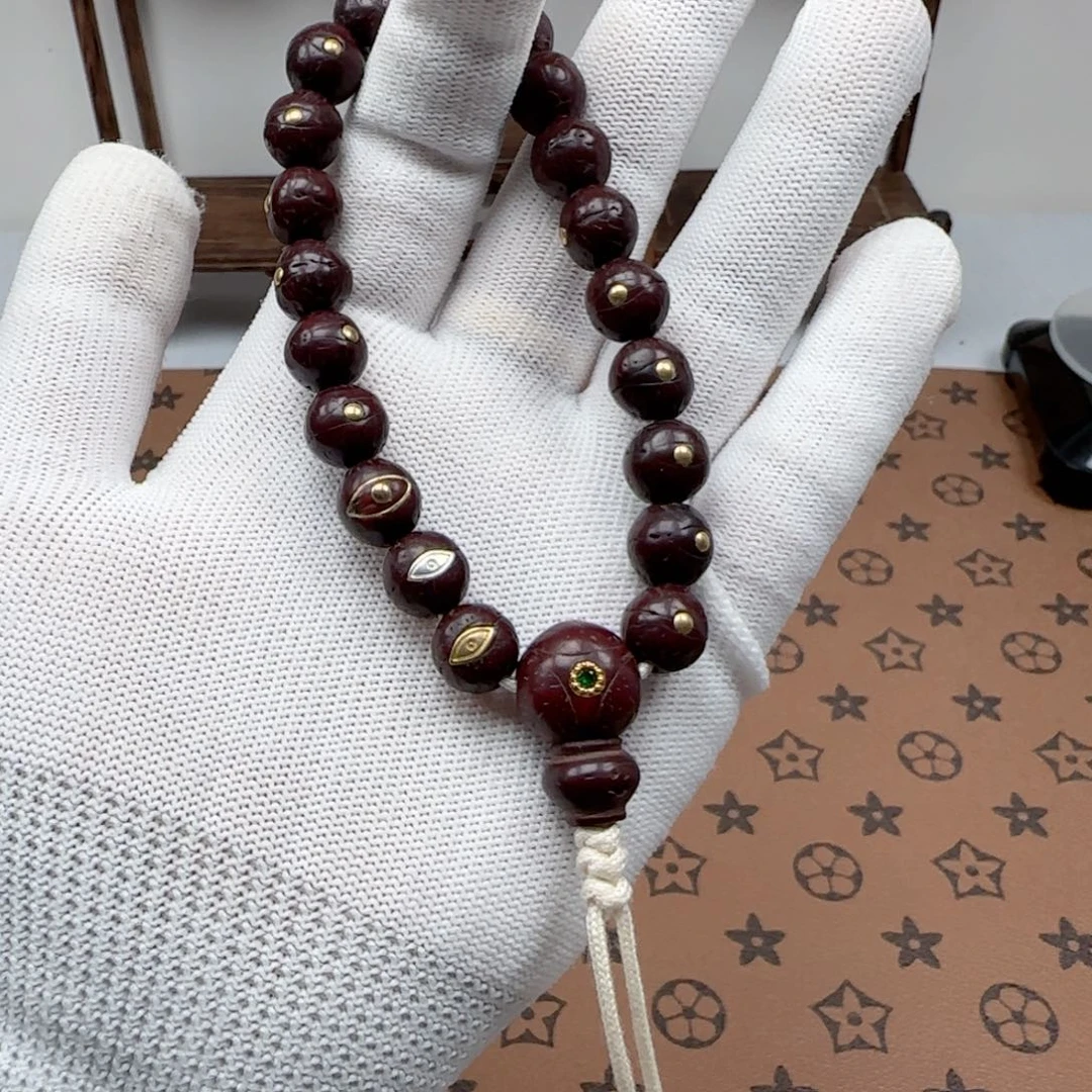 猴头核桃吊坠凤眼金钉手持10.8