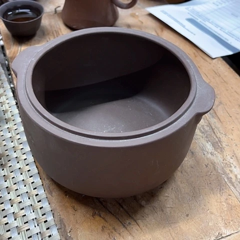 微瑕，不能明火，口径15高度8，2个无盖紫砂炖盅，有点脏