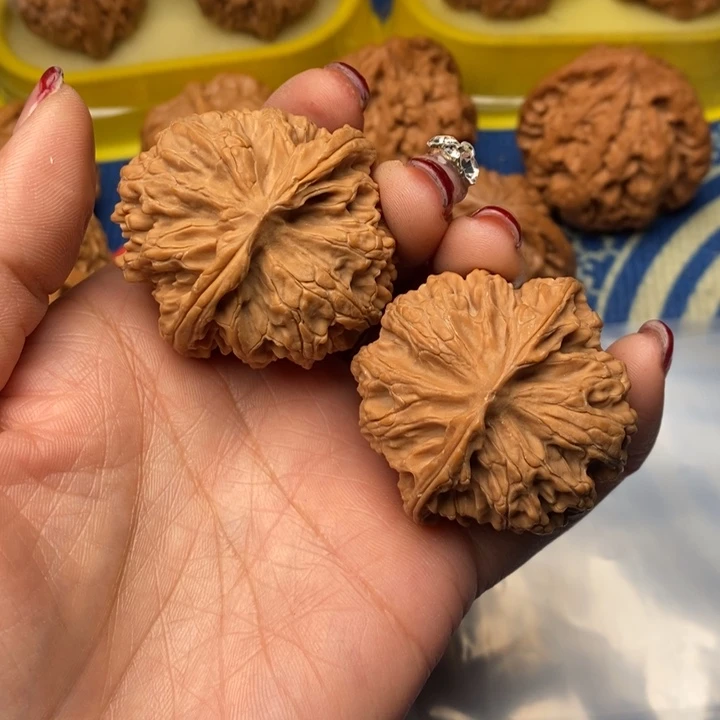 吊坠桃核苹果园43全品