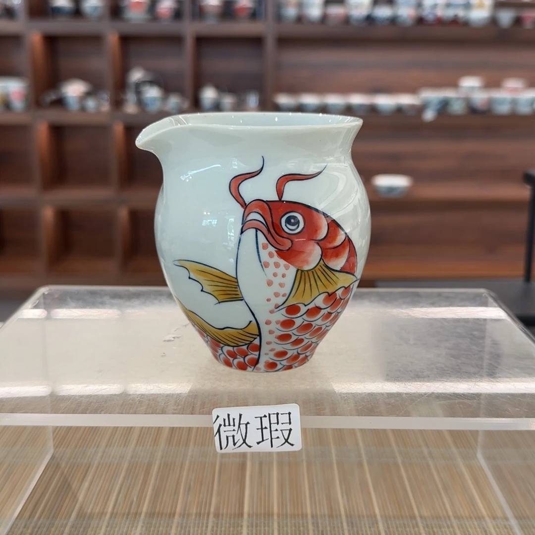 釉下手绘茶具微瑕