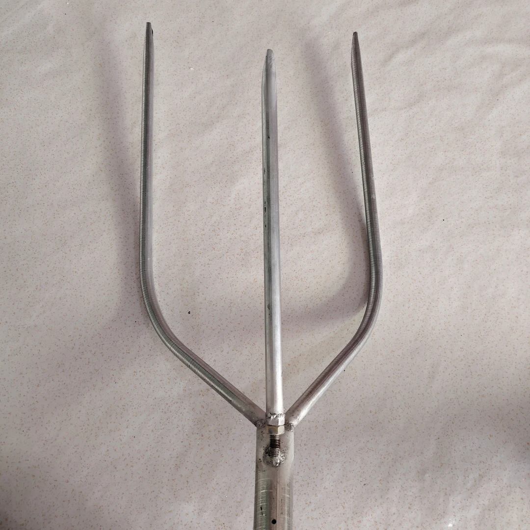 可拆卸叉苞米杆三齿叉（无杆，手工制作，介意慎拍）