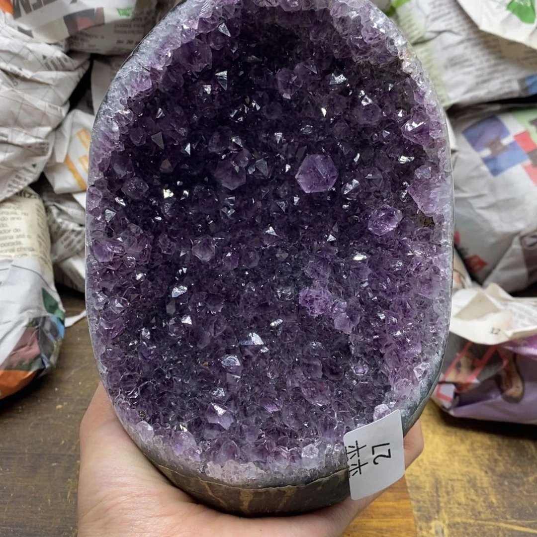 紫晶乌拉圭未镶嵌