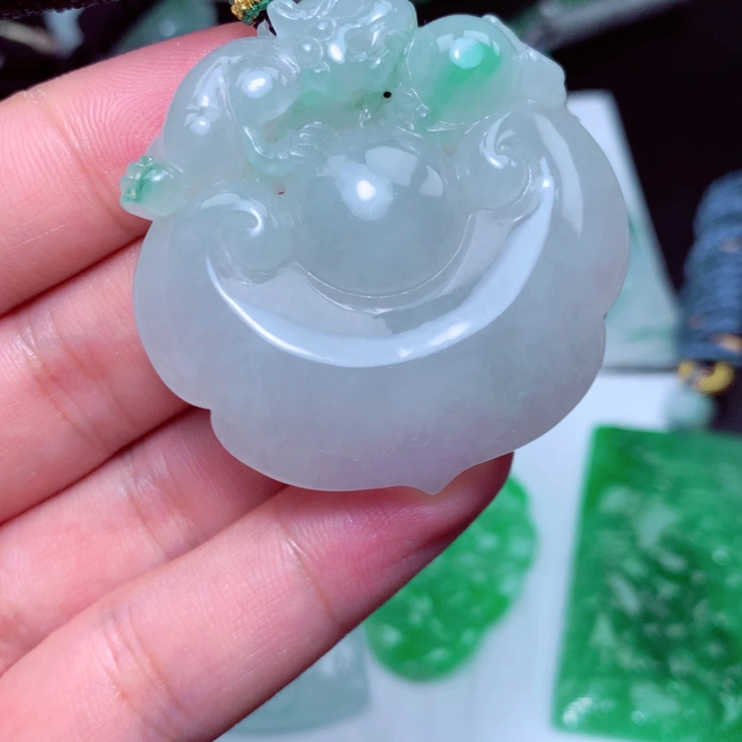 颈饰未镶嵌翡翠天然A货翡翠