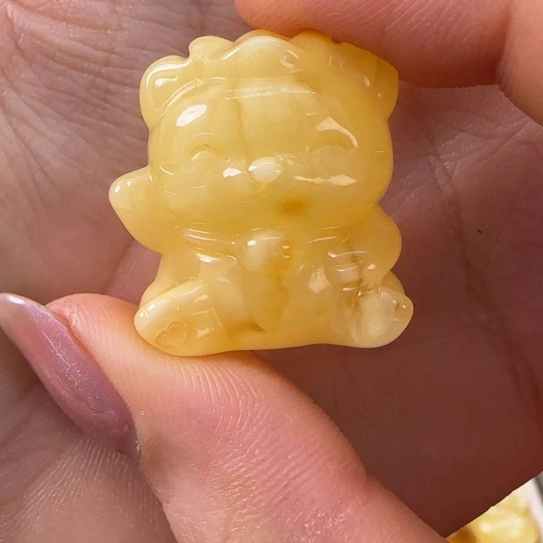 裸石琥珀未镶嵌琥珀