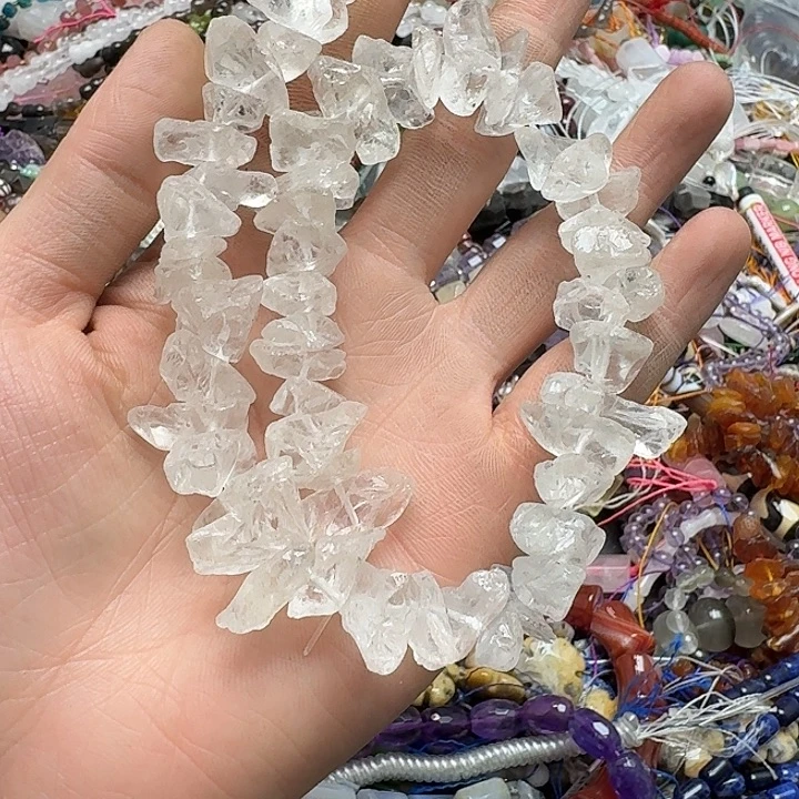 玛瑙/玉髓未镶嵌珠宝半成品一条白水晶原石