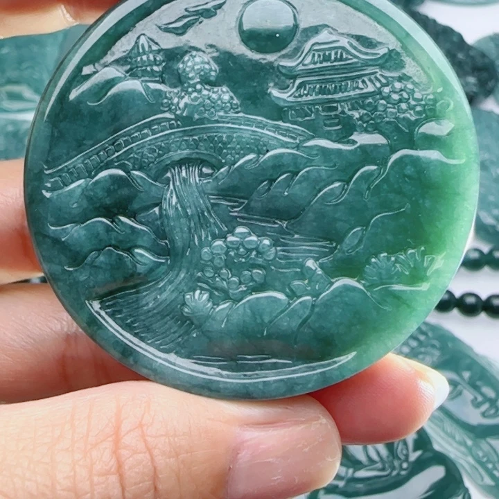 翡翠未镶嵌颈饰多样性发货天然A货翡翠